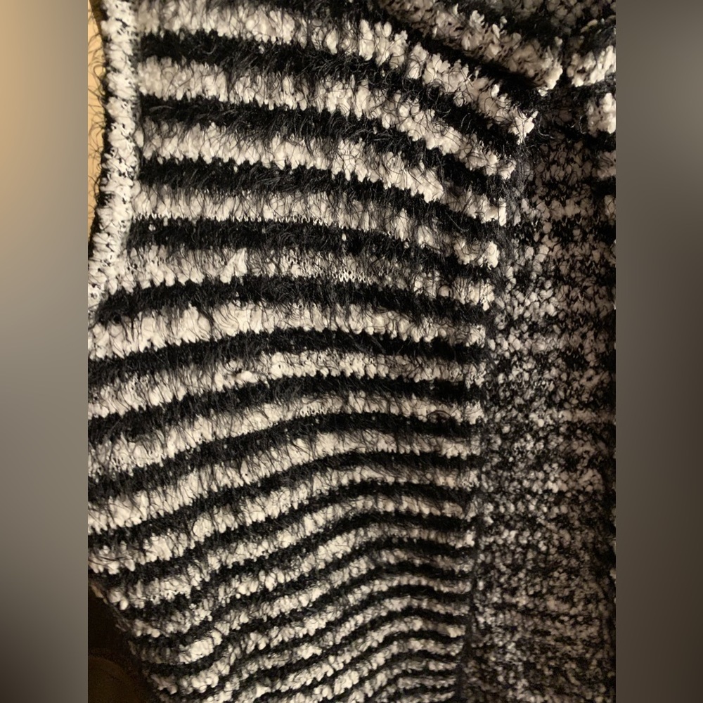 Vest ✨ - Picture 3 of 5
